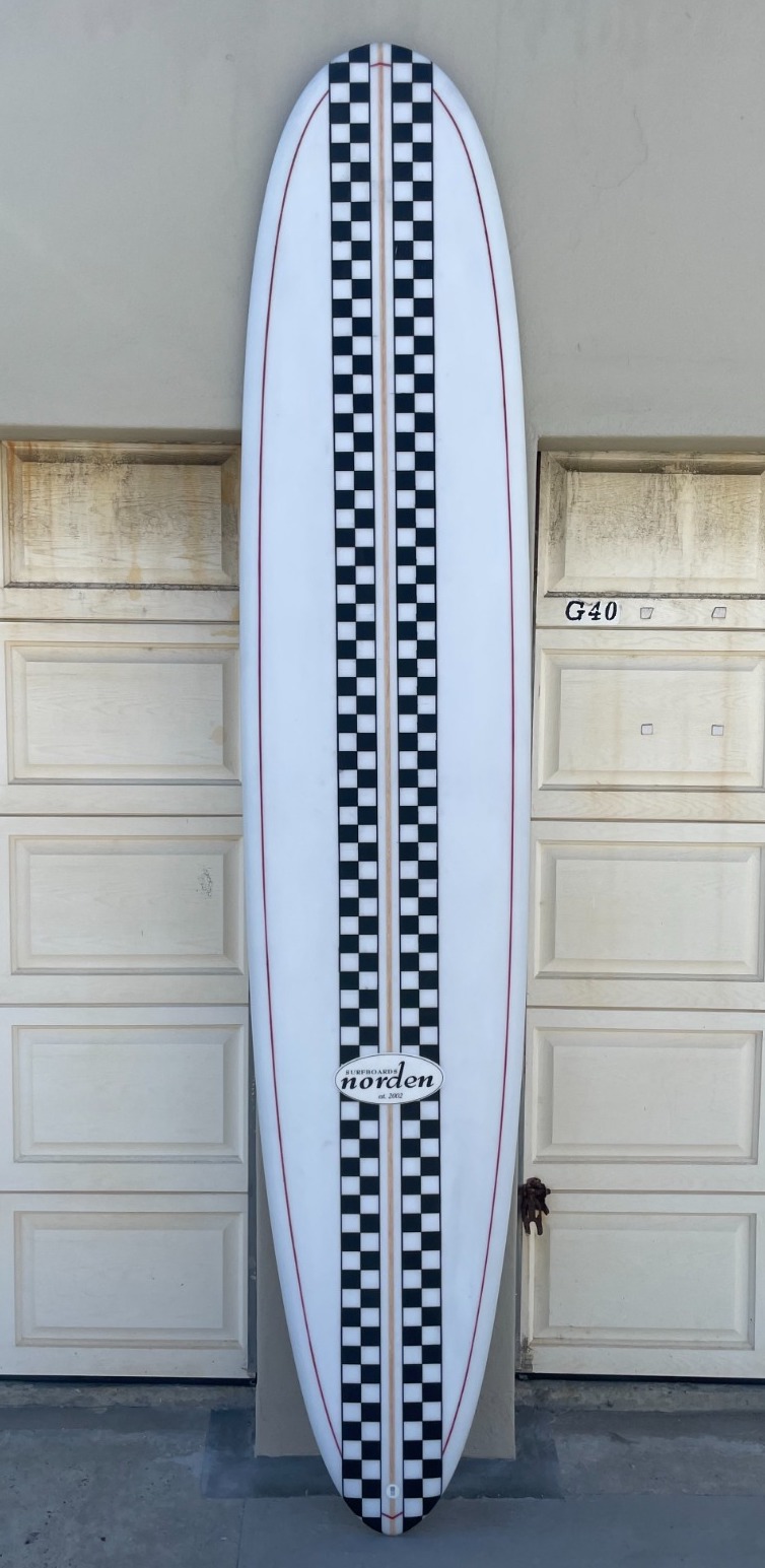 tabla de surf a medida eadd07e2-9c31-4719-b4fe-12f82b755770