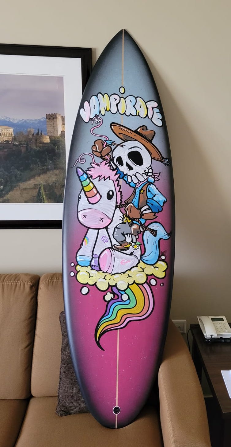 tabla de surf a medida f7b275bc-3467-4123-aa89-167cea77206d