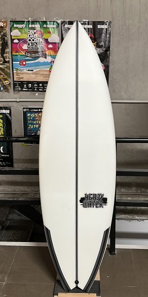 tabla de surf a medida 1AF9423C-D7F8-4926-81A6-E700010ED8B3