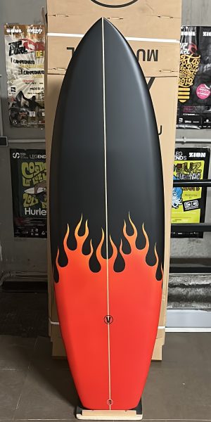 tabla de surf a medida 3C5EA688-9A9A-4F9B-BCCE-D8BB8A9BEC2A