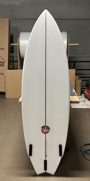 tabla de surf a medida 4520B7BB-7FA9-499B-B545-CCC734EAED42