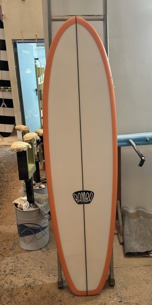 tabla de surf a medida B4E22665-3F84-4479-BD7D-831280A063FB