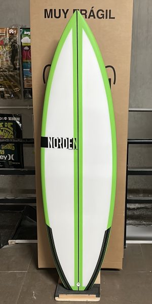 tabla de surf a medida EA561839-7E3E-4452-92B8-A748D73C08EE